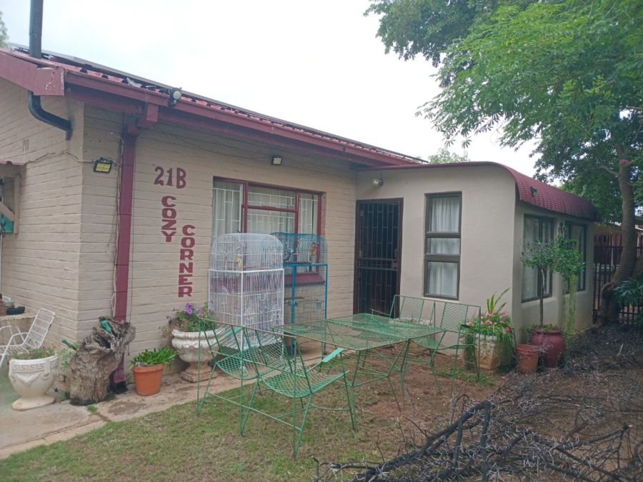 5 Bedroom Property for Sale in Bloemhof North West